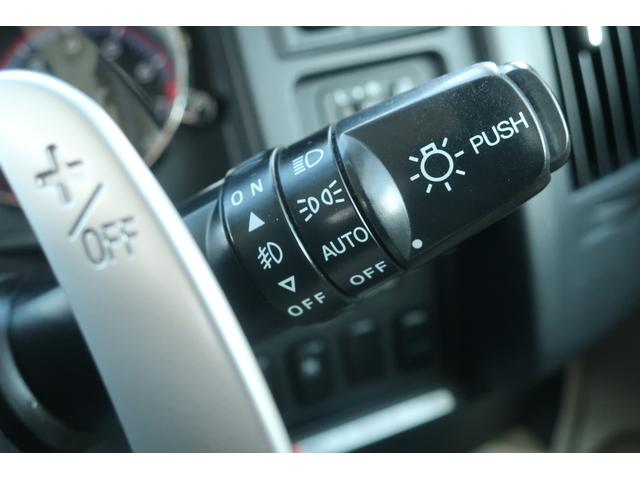 G プレミアム 4WD 社外16INアルミ BFグッドリッチ 純正大型フォグランプ ロックフォードサウンドシステム HDDナビ ETC HIDヘッドライト クルーズコントロール 両側電動スライドドア パワーバックドア(40枚目)