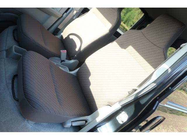 DX GLエマージェンシーブレーキパッケージ 4WD リフトアップ 新品14インチアルミ 新品MUDSTAR ATタイヤ オートライト セーフティーサポート リア障害物センサー CDオーディオ AUX オーバーヘッドシェルフ 届出済未使用車(15枚目)