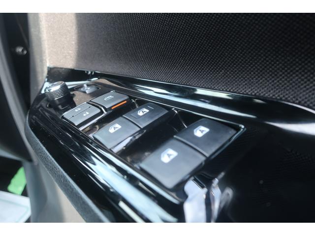 ヴォクシー ＺＳ　＜純正８型ナビＴＶ＞　＜両側Ｐスライド＞　７人乗り　地デジ　ブルートゥース　ＥＴＣ　Ｂカメラ　スマートキー　Ｐスタート　純正ＬＥＤライト　純正アルミ　クルコン　Ｔセーフティー　左フロント角修理歴あり（35枚目）