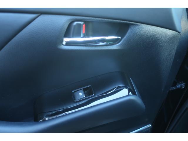 ヴェルファイア ２．５Ｚ　Ｇエディション　（純正ナビ　ＴＶ　後席モニター）サンルーフ　黒革　３眼ＬＥＤ　両側パワースライドドア　パワーバックドア　パワーシート　デジタルインナーミラー　ＥＴＣ２．０　ＨＯＴ＆ＣＯＯＬシート　Ｔセーフティセンス（28枚目）