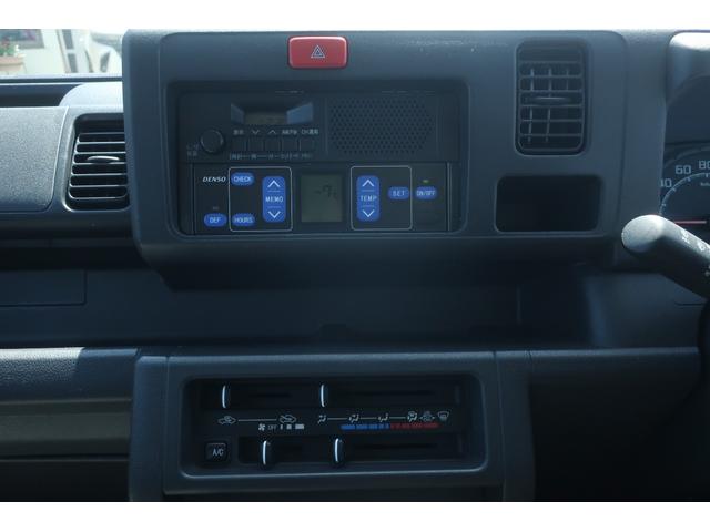 ハイゼットトラック 冷凍冷蔵車　（オートマ）　エアコン　パワステ　純正ラジオ　左スライドドア　リア観音開き　デンソー（ＣＧ６４５Ｌ）－７度設定　ドライブレコーダー（30枚目）
