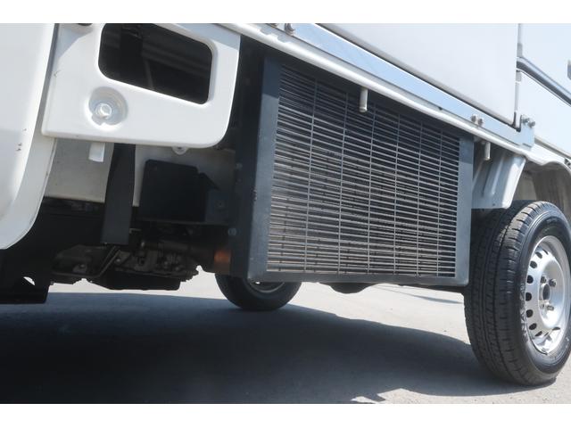 ハイゼットトラック 冷凍冷蔵車　（オートマ）　エアコン　パワステ　純正ラジオ　左スライドドア　リア観音開き　デンソー（ＣＧ６４５Ｌ）－７度設定　ドライブレコーダー（61枚目）