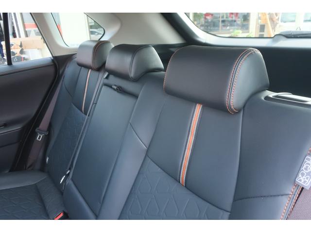 ＲＡＶ４ アドベンチャー　＜パノラマサンルーフ＞　純正９インチナビ　フルセグＴＶ　Ｂｌｕｅｔｏｏｔｈ　ＥＴＣ　置くだけ充電　パワーシート　純正ＬＥＤヘッドライト＆ＦＯＧランプ　トヨタセーフティセンス（安全装置）（50枚目）