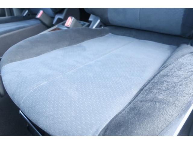 デリカＤ：５ シャモニー　＜特別仕様車＞　＜フリップダウンモニター＞　両側パワスラ　純正ナビＴＶ　バックカメラ　ビルトインＥＴＣ　社外１６アルミ＆ＢＦグッドリッチタイヤ　クルコン　パドルシフト　パワステ　電格ミラー　Ｗエアコン（50枚目）