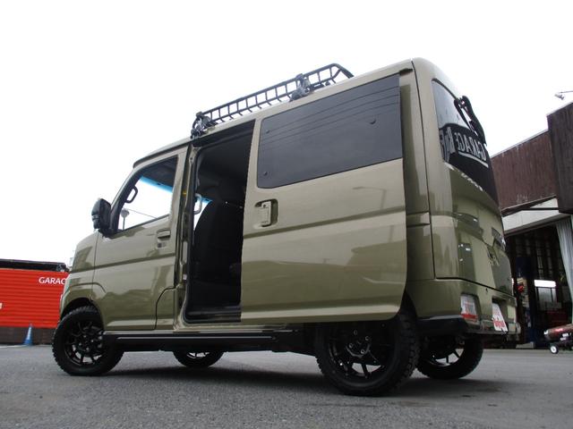 アトレー ＲＳ　＜４ＷＤ　ターボ＞　新品１４アルミ＆タイヤ　両側パワースライドドア　ルーフキャリア＆ラック　純正ＬＥＤヘッドライト＆フォグ　オーバヘッドシェルフ　スマートキー　レーダークルーズ　スマートアシストＩＩＩ（72枚目）
