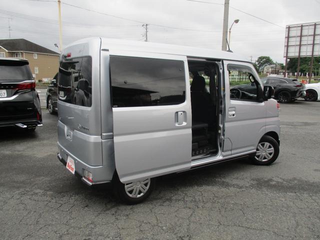 アトレー ＲＳ　＜４ＷＤターボ＞　＜ベッドキット＞　＜ワンオーナー車＞　Ｄオーディオ　バックカメラ　ＥＴＣ　スマートアシスト　両側パワスラ　社外Ｄインナーミラー　スマートキー　純正ＬＥＤライト＆フォグ　右前角修理有（5枚目）