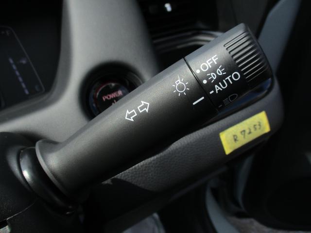 フィット e:HEVクロスター <HV車> <純正ナビ&TV> LEDヘッドライト バックカメラ AHB ACC LKAS ETC2.0 ドライブレコーダー スマートキー Pスタート 純正フロアマット ホンダセンシング リア修理歴有(19枚目)