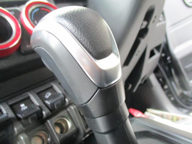 ジムニーシエラ JC <リフトアップ> サス マフラー サイドステップ マッドガード OPフロントグリル 新品15アルミ ナビ TV 地デジ Bカメラ ETC 純正LEDライト フォグ クルコン シートH Sセーフティー(45枚目)