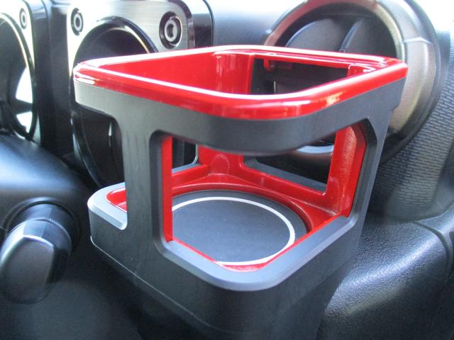 ジムニー ＸＣ　＜リフトアップ＞　＜５本アルミ＞　ワンオーナー　社外サス　９インチナビ　ＴＶ　地デジ　Ｂカメラ　Ｂｌｕｅｔｏｏｔｈ　社外グリル　オーバーフェンダー　皮調シートカバー　シートＨ　ＥＧスターター（68枚目）