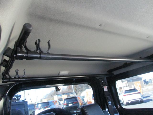 ジムニー ＸＣ　＜リフトアップ＞　＜５本アルミ＞　ワンオーナー　社外サス　９インチナビ　ＴＶ　地デジ　Ｂカメラ　Ｂｌｕｅｔｏｏｔｈ　社外グリル　オーバーフェンダー　皮調シートカバー　シートＨ　ＥＧスターター（73枚目）