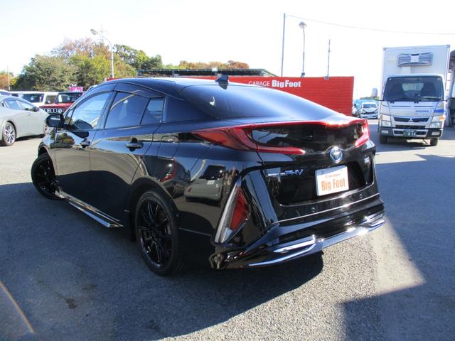 プリウスＰＨＶ Ａ　（新品モデリスタエアロ）（純正１１．６型ナビＴＶ）地デジフルセグＢカメラＥＴＣ　新品１８ＡＷ＆タイヤ　スマートキー　シートＨ　ＢＳＭ　ＥＴＣ２．０　クリソナ　純正ＬＥＤライト＆フォグ　Ｔセーフティー（10枚目）