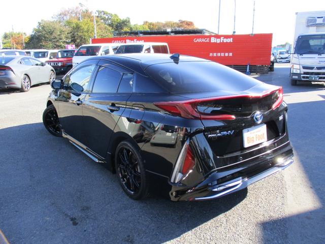 プリウスＰＨＶ Ａ　（新品モデリスタエアロ）（純正１１．６型ナビＴＶ）地デジフルセグＢカメラＥＴＣ　新品１８ＡＷ＆タイヤ　スマートキー　シートＨ　ＢＳＭ　ＥＴＣ２．０　クリソナ　純正ＬＥＤライト＆フォグ　Ｔセーフティー（12枚目）