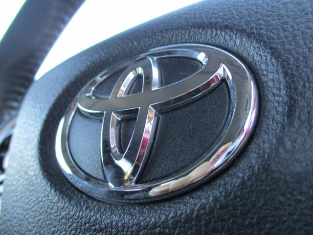 プリウスＰＨＶ Ａ　（新品モデリスタエアロ）（純正１１．６型ナビＴＶ）地デジフルセグＢカメラＥＴＣ　新品１８ＡＷ＆タイヤ　スマートキー　シートＨ　ＢＳＭ　ＥＴＣ２．０　クリソナ　純正ＬＥＤライト＆フォグ　Ｔセーフティー（32枚目）