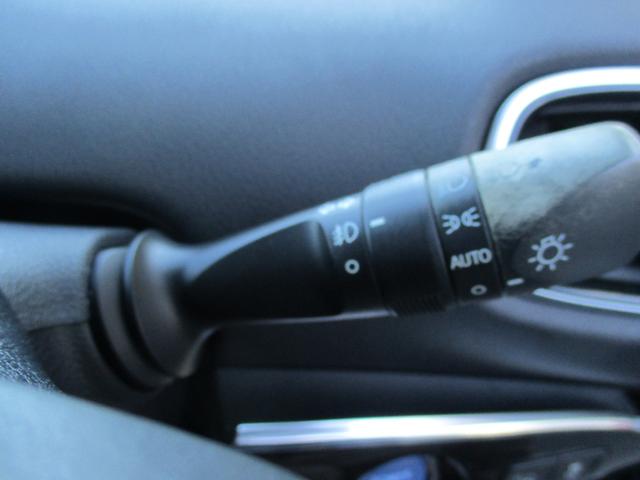 プリウスＰＨＶ Ａ　（新品モデリスタエアロ）（純正１１．６型ナビＴＶ）地デジフルセグＢカメラＥＴＣ　新品１８ＡＷ＆タイヤ　スマートキー　シートＨ　ＢＳＭ　ＥＴＣ２．０　クリソナ　純正ＬＥＤライト＆フォグ　Ｔセーフティー（37枚目）