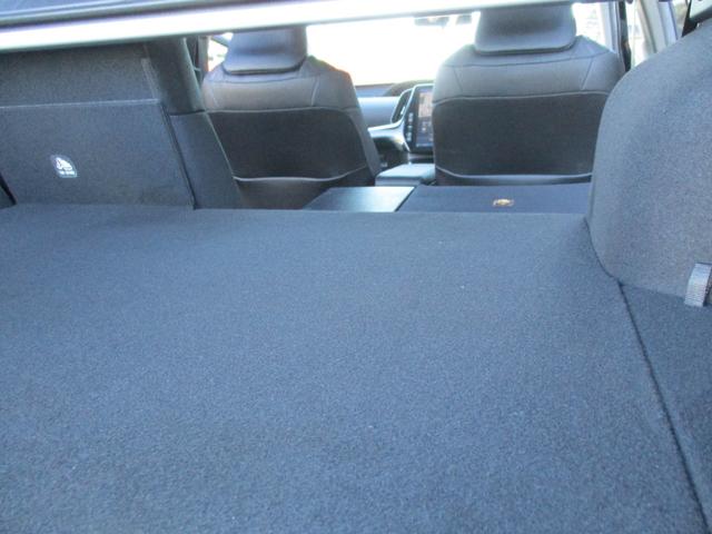 プリウスＰＨＶ Ａ　（新品モデリスタエアロ）（純正１１．６型ナビＴＶ）地デジフルセグＢカメラＥＴＣ　新品１８ＡＷ＆タイヤ　スマートキー　シートＨ　ＢＳＭ　ＥＴＣ２．０　クリソナ　純正ＬＥＤライト＆フォグ　Ｔセーフティー（73枚目）