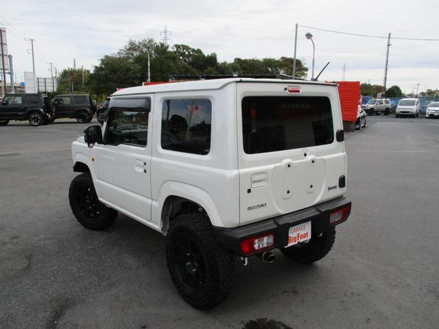 ジムニー ＸＣ　＜リフトアップ＞サス　ショック　ラテラルロッド　マフラー　前後ショートバンパー　社外１６アルミ＆ジオランダー　社外ナビＴＶ地デジフルセグ　Ｂｌｕｅｔｏｏｔｈ　Ｂカメラ　ＥＴＣ　スマートキー　ＬＥＤ（9枚目）