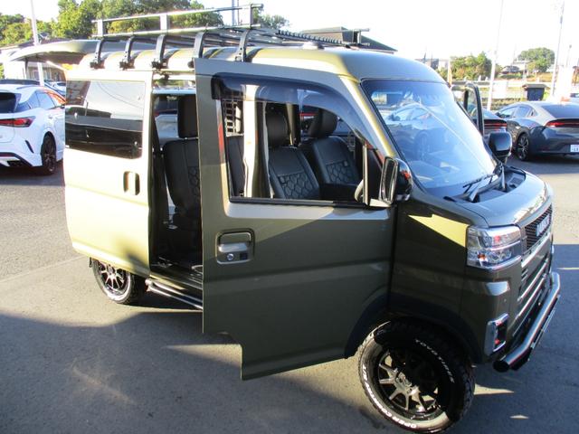 アトレー ＲＳ　＜４ＷＤ　ターボ＞＜ＪＵＮＫＹＳバンパーガード＞＜ＪＵＮＫＹＳマフラー＞純正９型Ｄオーディオ地デジＢカメラ　ＥＴＣ　サイドステップ　純正ＯＰキャリア　社外グリル　マッドフラップ　１５ＡＷ＆ＲＴタイヤ（33枚目）