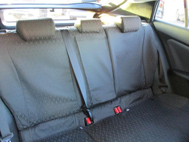 プリウス Ａ　＜後期型＞　純正ナビ　ＴＶ　Ｂｌｕｅｔｏｏｔｈ　地デジフルセグ　バックカメラ　ブラインドスポットモニター　ヘッドアップディスプレイ　ＥＴＣ　純正ＬＥＤヘッドライト＆フォグ　トヨタセーフティーＰＫＧ（37枚目）