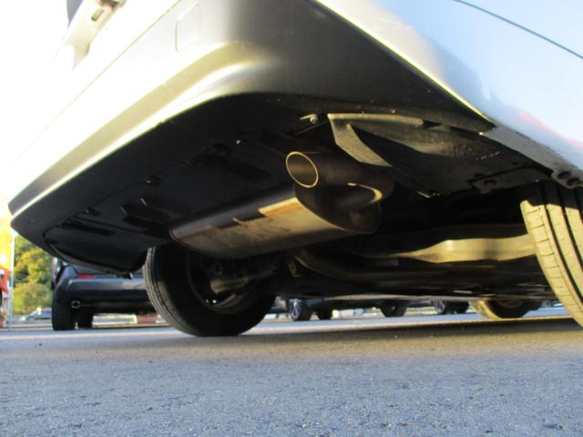 プリウス Ａ　＜後期型＞　純正ナビ　ＴＶ　Ｂｌｕｅｔｏｏｔｈ　地デジフルセグ　バックカメラ　ブラインドスポットモニター　ヘッドアップディスプレイ　ＥＴＣ　純正ＬＥＤヘッドライト＆フォグ　トヨタセーフティーＰＫＧ（63枚目）