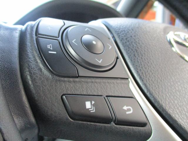 エスクァイア Ｇｉ　＜７人乗り＞　＜両側パワースライドドア＞　社外ナビ　ＴＶ　地デジ　Ｂカメラ　ＥＴＣ　シートヒーター　ハーフレザー　スマートキー　純正ＬＥＤヘッドライト＆フォグ　純正アルミ　ドラレコ　リア修理歴あり（27枚目）