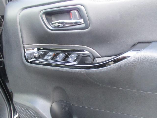 エスクァイア Ｇｉ　＜７人乗り＞　＜両側パワースライドドア＞　社外ナビ　ＴＶ　地デジ　Ｂカメラ　ＥＴＣ　シートヒーター　ハーフレザー　スマートキー　純正ＬＥＤヘッドライト＆フォグ　純正アルミ　ドラレコ　リア修理歴あり（52枚目）