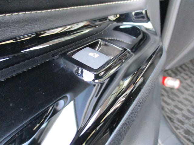 エスクァイア Ｇｉ　＜７人乗り＞　＜両側パワースライドドア＞　社外ナビ　ＴＶ　地デジ　Ｂカメラ　ＥＴＣ　シートヒーター　ハーフレザー　スマートキー　純正ＬＥＤヘッドライト＆フォグ　純正アルミ　ドラレコ　リア修理歴あり（53枚目）