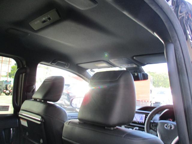 エスクァイア Ｇｉ　＜７人乗り＞　＜両側パワースライドドア＞　社外ナビ　ＴＶ　地デジ　Ｂカメラ　ＥＴＣ　シートヒーター　ハーフレザー　スマートキー　純正ＬＥＤヘッドライト＆フォグ　純正アルミ　ドラレコ　リア修理歴あり（67枚目）