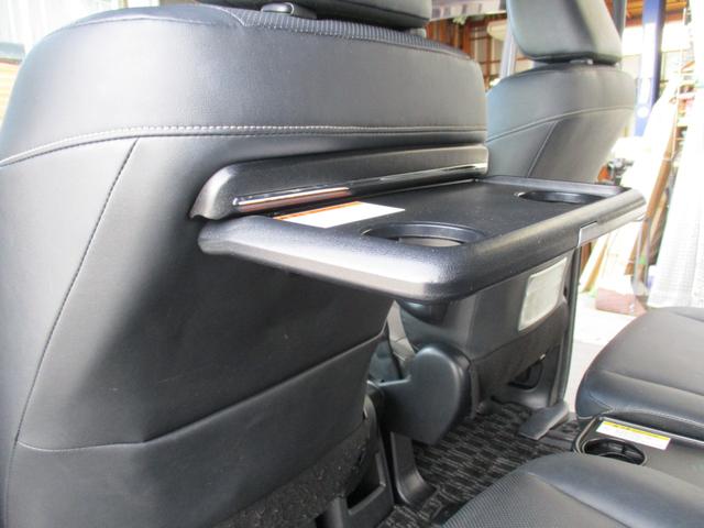 エスクァイア Ｇｉ　＜７人乗り＞　＜両側パワースライドドア＞　社外ナビ　ＴＶ　地デジ　Ｂカメラ　ＥＴＣ　シートヒーター　ハーフレザー　スマートキー　純正ＬＥＤヘッドライト＆フォグ　純正アルミ　ドラレコ　リア修理歴あり（75枚目）