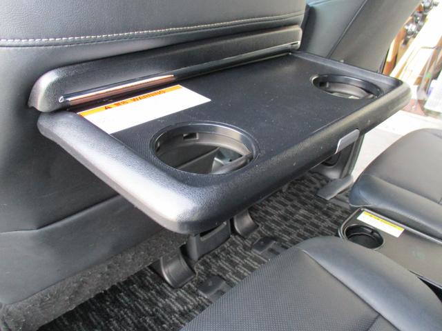 エスクァイア Ｇｉ　＜７人乗り＞　＜両側パワースライドドア＞　社外ナビ　ＴＶ　地デジ　Ｂカメラ　ＥＴＣ　シートヒーター　ハーフレザー　スマートキー　純正ＬＥＤヘッドライト＆フォグ　純正アルミ　ドラレコ　リア修理歴あり（76枚目）