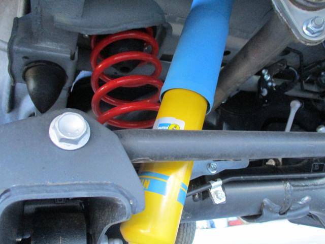 ジムニーシエラ ＪＣ　＜ＲＡＹＳアルミ＆オープンカントリー＞　＜リフトアップ＞　＜ＨＫＳ検対応マフラー＞　＜ビルシュタインショック＞　ＤＡＭＳＥＬユーロサスキット　ルーフキャリア　ＦＵＥＬカバー　シートＨ　ワンオーナー（36枚目）