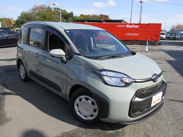 シエンタ Ｇ　＜両側電動スライドドア＞　純正ディスプレイオーディオ　コネクティッドナビ　フルセグ　Ｂカメラ　ＥＴＣ２．０　前後ドライブレコーダー　ＬＥＤヘッドライト　衝突被害軽減ブレーキ　ブラインドスポットモニター（5枚目）