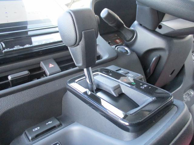 シエンタ Ｇ　＜両側電動スライドドア＞　純正ディスプレイオーディオ　コネクティッドナビ　フルセグ　Ｂカメラ　ＥＴＣ２．０　前後ドライブレコーダー　ＬＥＤヘッドライト　衝突被害軽減ブレーキ　ブラインドスポットモニター（47枚目）