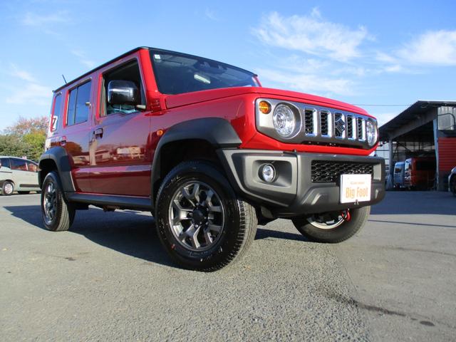 ジムニーノマド FC <登録済未使用車> <4WD> <5ドア> 純正LEDヘッドライト&フォグランプ 純正15インチアルミホイール 電動格納ドアミラー シートヒーター&ミラーヒーター オートライト オーディオレス(8枚目)