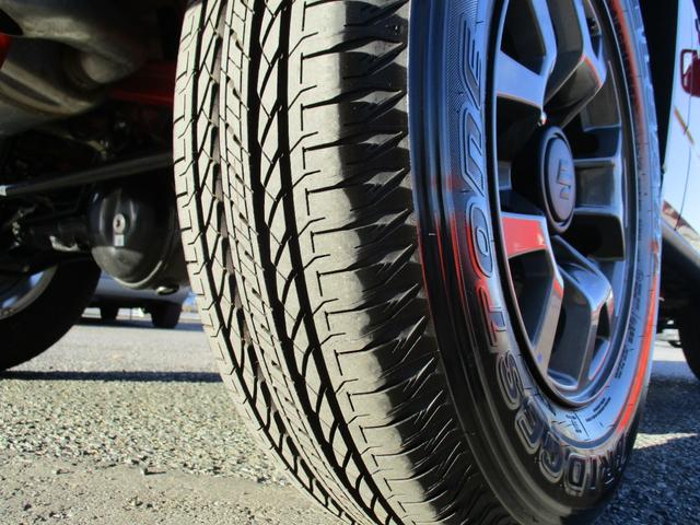 ジムニーノマド FC <登録済未使用車> <4WD> <5ドア> 純正LEDヘッドライト&フォグランプ 純正15インチアルミホイール 電動格納ドアミラー シートヒーター&ミラーヒーター オートライト オーディオレス(21枚目)