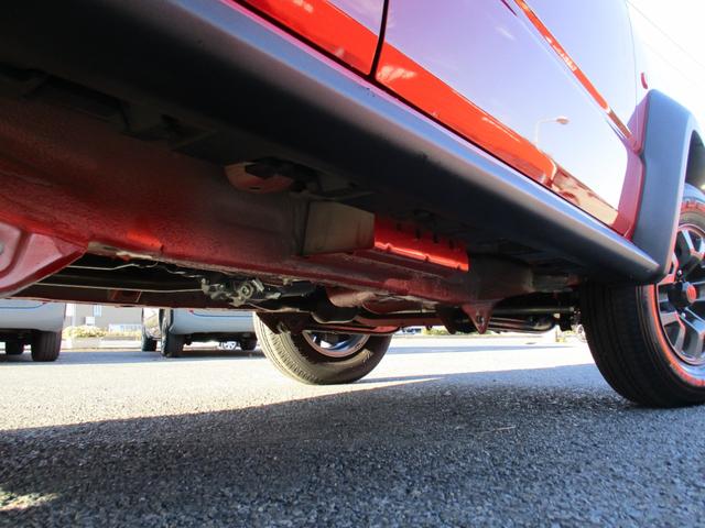 ジムニーノマド FC <登録済未使用車> <4WD> <5ドア> 純正LEDヘッドライト&フォグランプ 純正15インチアルミホイール 電動格納ドアミラー シートヒーター&ミラーヒーター オートライト オーディオレス(24枚目)