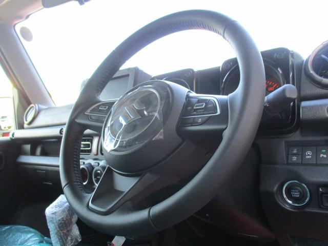 ジムニーノマド FC <登録済未使用車> <4WD> <5ドア> 純正LEDヘッドライト&フォグランプ 純正15インチアルミホイール 電動格納ドアミラー シートヒーター&ミラーヒーター オートライト オーディオレス(33枚目)