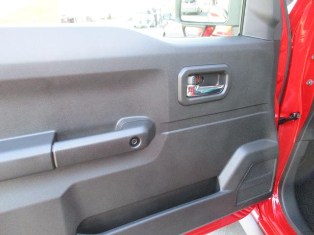 ジムニーノマド FC <登録済未使用車> <4WD> <5ドア> 純正LEDヘッドライト&フォグランプ 純正15インチアルミホイール 電動格納ドアミラー シートヒーター&ミラーヒーター オートライト オーディオレス(37枚目)