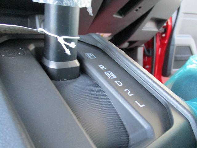 ジムニーノマド FC <登録済未使用車> <4WD> <5ドア> 純正LEDヘッドライト&フォグランプ 純正15インチアルミホイール 電動格納ドアミラー シートヒーター&ミラーヒーター オートライト オーディオレス(51枚目)