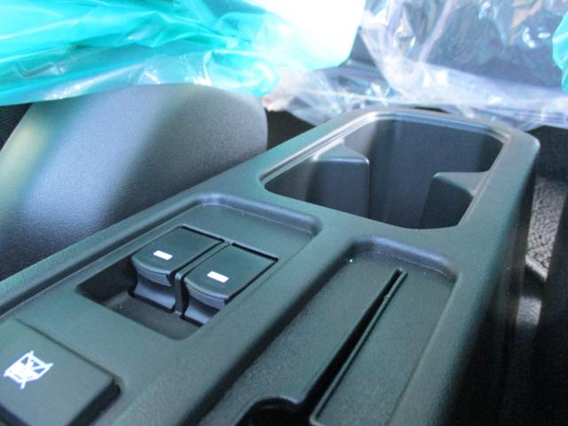 ジムニーノマド FC <登録済未使用車> <4WD> <5ドア> 純正LEDヘッドライト&フォグランプ 純正15インチアルミホイール 電動格納ドアミラー シートヒーター&ミラーヒーター オートライト オーディオレス(60枚目)