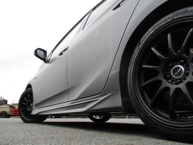 プリウス Ａプレミアム　ツーリングセレクション　＜モデリスタエアロ＞　＜マッドグレー＞　＜アルパイン　ＢＩＧＸ１１型＞　本革　ＢＳＭ　ＨＵＤ　ＬＤＫ　地デジ　フルセグ　Ｂｌｕｅｔｏｏｔｈ　ＥＴＣ　レーダークルーズ　クリソナ　Ｐシート　セーフティー（22枚目）