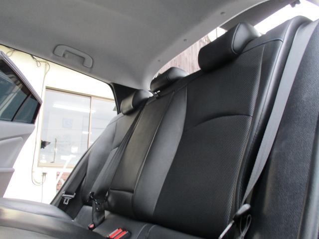 プリウス Ａプレミアム　ツーリングセレクション　＜モデリスタエアロ＞　＜マッドグレー＞　＜アルパイン　ＢＩＧＸ１１型＞　本革　ＢＳＭ　ＨＵＤ　ＬＤＫ　地デジ　フルセグ　Ｂｌｕｅｔｏｏｔｈ　ＥＴＣ　レーダークルーズ　クリソナ　Ｐシート　セーフティー（52枚目）