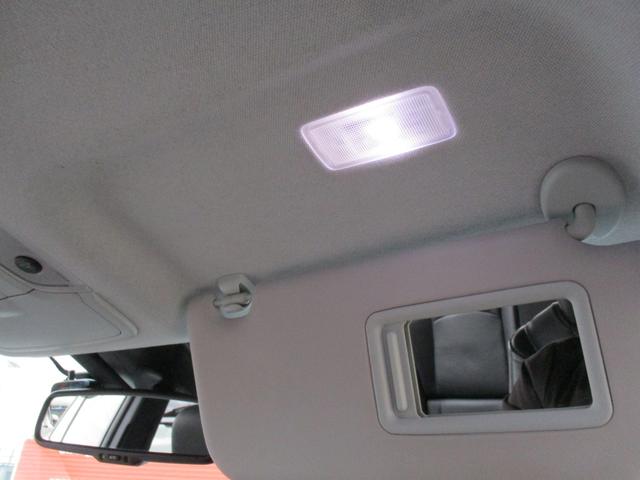 プリウス Ａプレミアム　ツーリングセレクション　＜モデリスタエアロ＞　＜マッドグレー＞　＜アルパイン　ＢＩＧＸ１１型＞　本革　ＢＳＭ　ＨＵＤ　ＬＤＫ　地デジ　フルセグ　Ｂｌｕｅｔｏｏｔｈ　ＥＴＣ　レーダークルーズ　クリソナ　Ｐシート　セーフティー（73枚目）