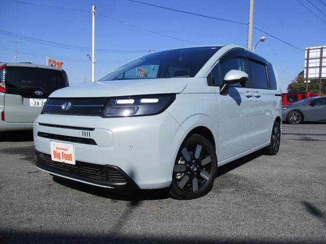 フリード エアー　ＥＸ　＜６人乗り＞　＜純正９インチナビＴＶ＞地デジ　フルセグ　ＥＴＣ　Ｂｌｕｅｔｏｏｔｈ　Ｂカメラ　＜両側パワースライドドア＞　純正アルミ　ハーフレザーシート　スマートキー　Ｈセンシング　純正ＬＥＤライト（5枚目）