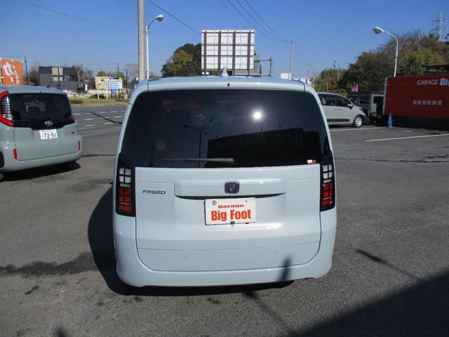 フリード エアー　ＥＸ　＜６人乗り＞　＜純正９インチナビＴＶ＞地デジ　フルセグ　ＥＴＣ　Ｂｌｕｅｔｏｏｔｈ　Ｂカメラ　＜両側パワースライドドア＞　純正アルミ　ハーフレザーシート　スマートキー　Ｈセンシング　純正ＬＥＤライト（9枚目）