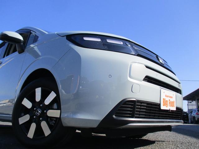 フリード エアー　ＥＸ　＜６人乗り＞　＜純正９インチナビＴＶ＞地デジ　フルセグ　ＥＴＣ　Ｂｌｕｅｔｏｏｔｈ　Ｂカメラ　＜両側パワースライドドア＞　純正アルミ　ハーフレザーシート　スマートキー　Ｈセンシング　純正ＬＥＤライト（18枚目）