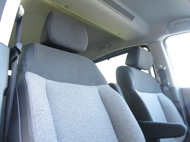 フリード エアー　ＥＸ　＜６人乗り＞　＜純正９インチナビＴＶ＞地デジ　フルセグ　ＥＴＣ　Ｂｌｕｅｔｏｏｔｈ　Ｂカメラ　＜両側パワースライドドア＞　純正アルミ　ハーフレザーシート　スマートキー　Ｈセンシング　純正ＬＥＤライト（42枚目）