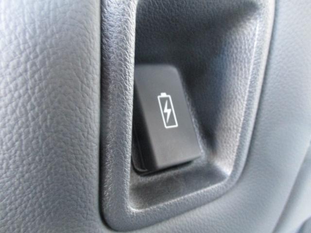 フリード エアー　ＥＸ　＜６人乗り＞　＜純正９インチナビＴＶ＞地デジ　フルセグ　ＥＴＣ　Ｂｌｕｅｔｏｏｔｈ　Ｂカメラ　＜両側パワースライドドア＞　純正アルミ　ハーフレザーシート　スマートキー　Ｈセンシング　純正ＬＥＤライト（70枚目）