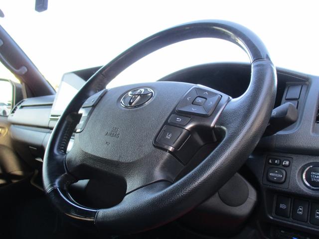 ハイエースバン スーパーＧＬ　ダークプライムＩＩ　＜ディーゼルターボ＞　＜両側パワースライドドア＞　＜９インチディスプレイオーディオ＞　ブラインドビューカメラ　前後ドラレコ　スマートキー　純正ＬＥＤヘッドライト　ハーフレザーシート　トヨタセーフティー（27枚目）