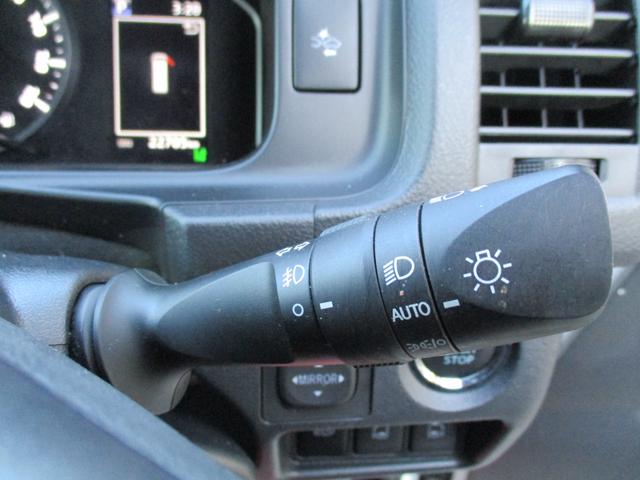 ハイエースバン スーパーＧＬ　ダークプライムＩＩ　＜ディーゼルターボ＞　＜両側パワースライドドア＞　＜９インチディスプレイオーディオ＞　ブラインドビューカメラ　前後ドラレコ　スマートキー　純正ＬＥＤヘッドライト　ハーフレザーシート　トヨタセーフティー（29枚目）