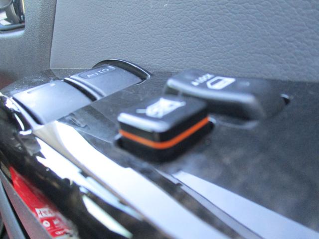 ハイエースバン スーパーＧＬ　ダークプライムＩＩ　＜ディーゼルターボ＞　＜両側パワースライドドア＞　＜９インチディスプレイオーディオ＞　ブラインドビューカメラ　前後ドラレコ　スマートキー　純正ＬＥＤヘッドライト　ハーフレザーシート　トヨタセーフティー（50枚目）